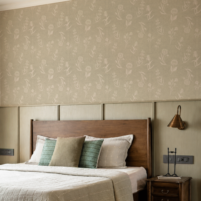 Fern & Bloom in Beige